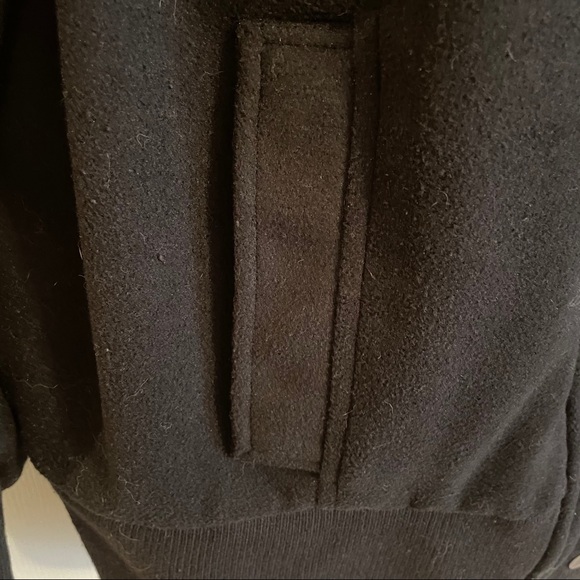 Black Fashion Jacket with Snaps and Pockets - Picture 6 of 6